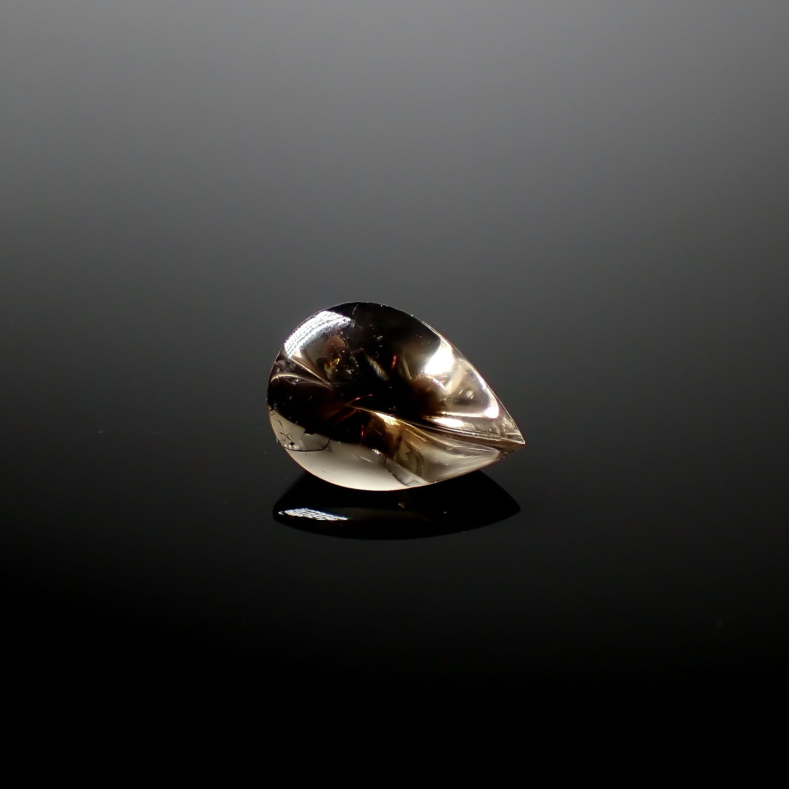 ◇バフカット◇ダルメシアンクォーツ ブラジル産 2.88ct[240628233]12.4x8.7mm前後