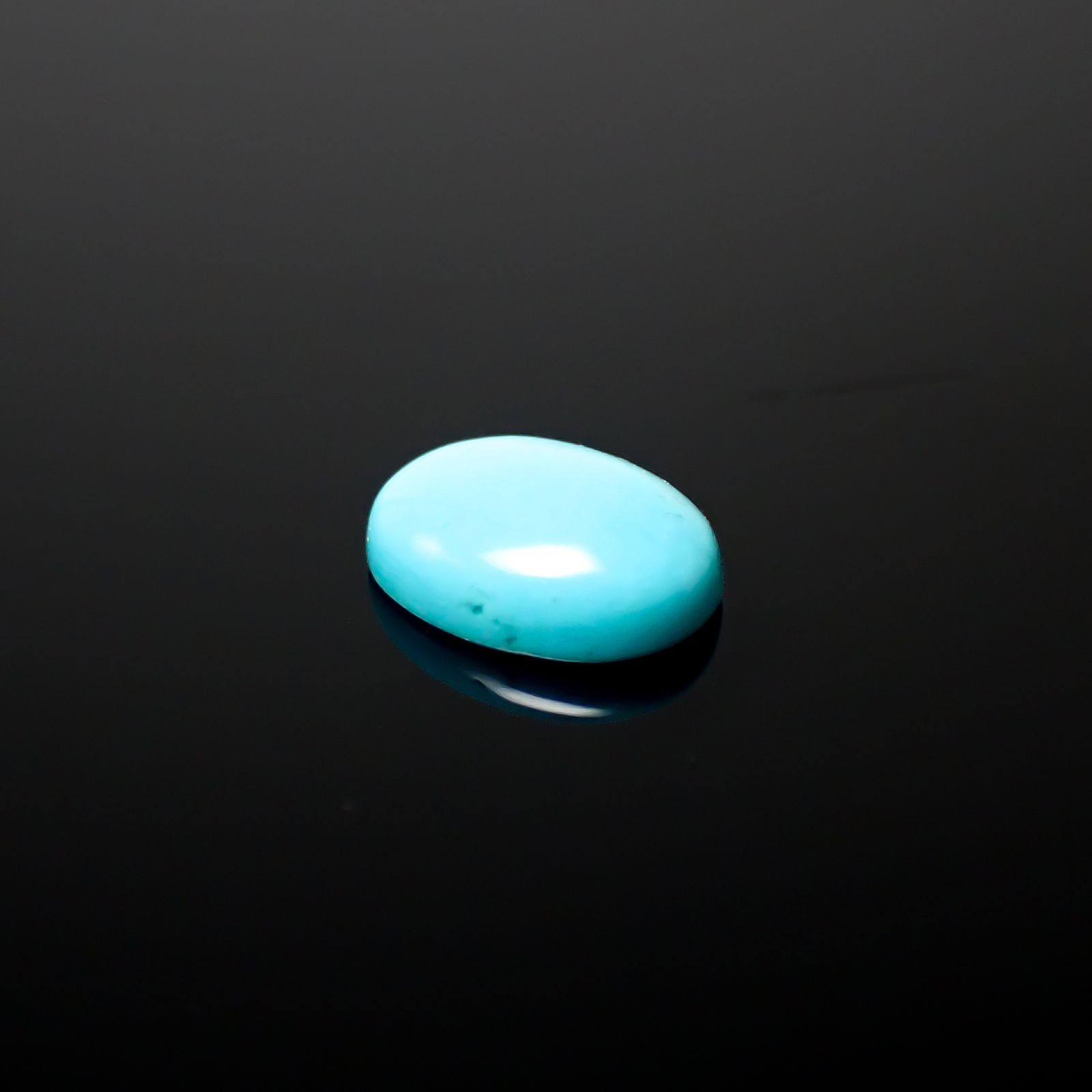 ターコイズ アメリカ・アリゾナ州キングマン産 0.94ct[240627857]8x6.2mm前後