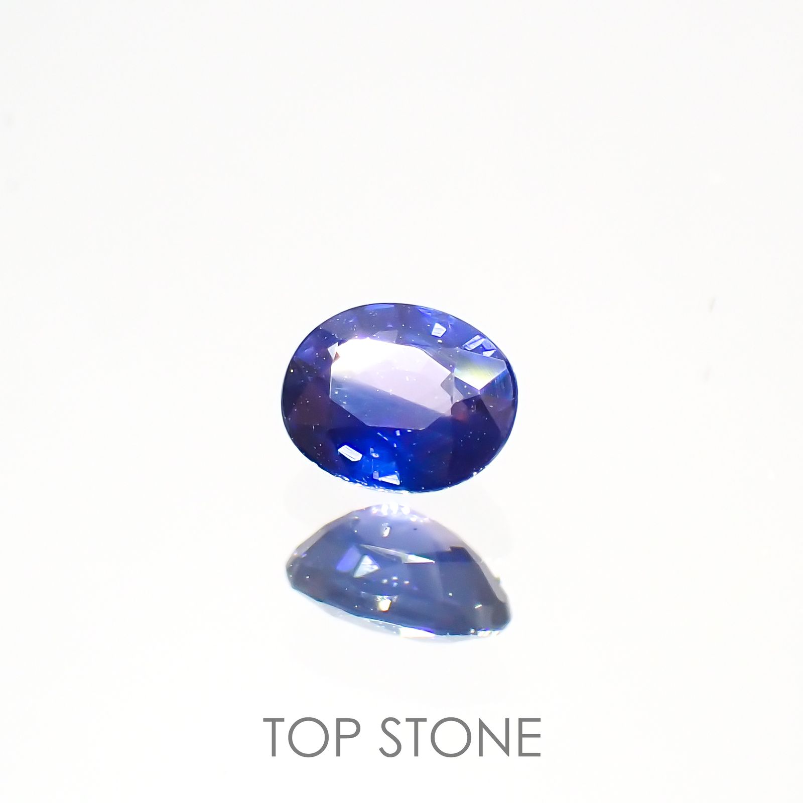 バイカラーサファイア(宝石名サファイア)タンザニア産 0.31ct 識別済[220616193]4.2x3.4mm前後