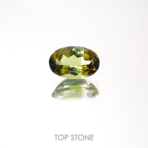 パーティカラートルマリン(宝石名パーティカラード・トルマリン) ブラジル/アフリカ産 0.85ct 識別済[211013573]7.5×5.1mm前後