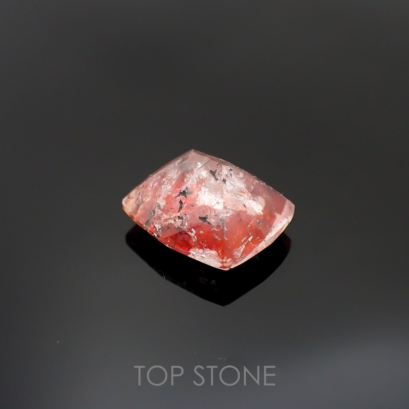 オーロラクォーツ ブラジル・ミナスジェライス産 12.13ct[220114375]15.8x13.6mm前後