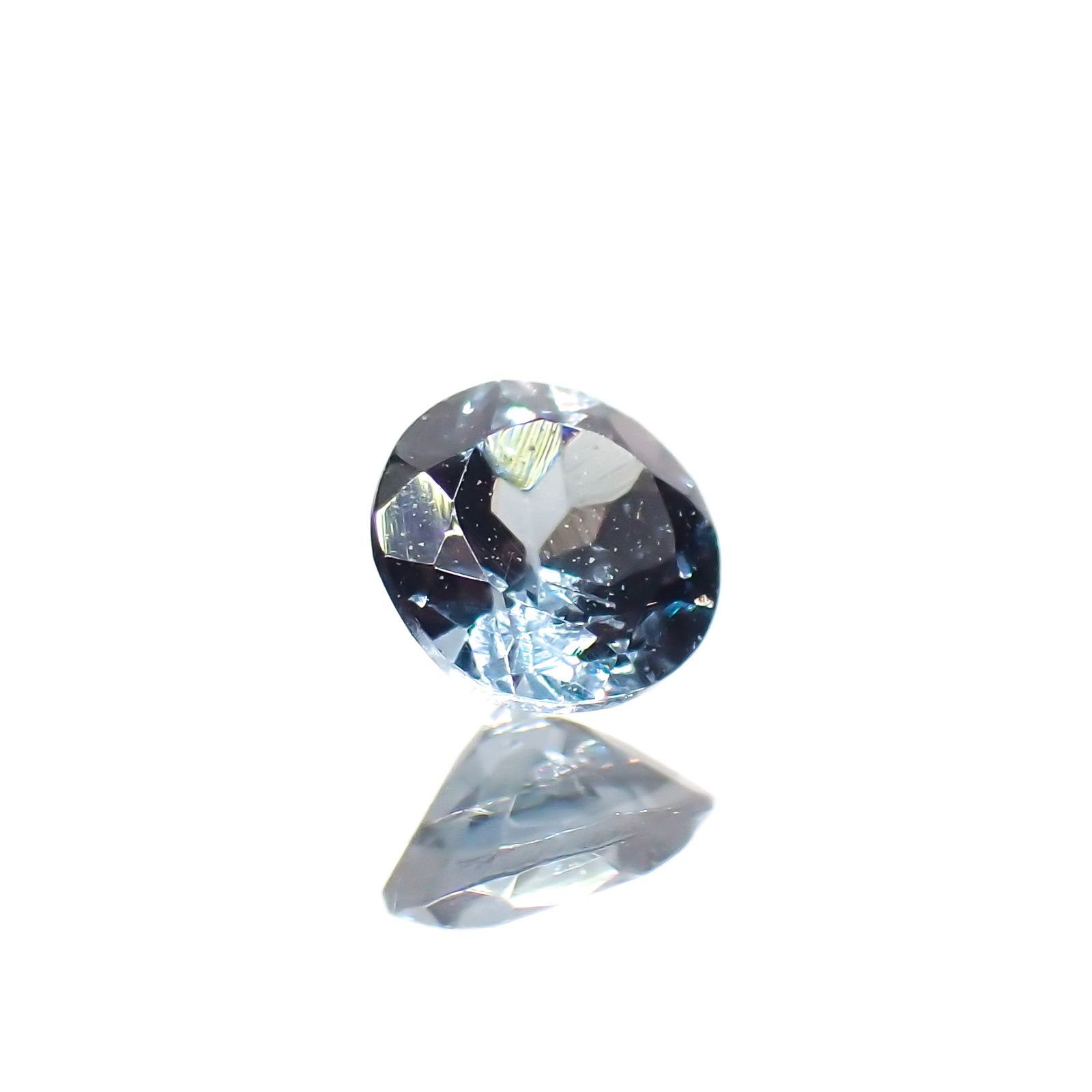 カラーチェンジガーネット アレキタイプ マダガスカル・ベキリー産 0.20ct[230923406]3.5x3.5mm前後