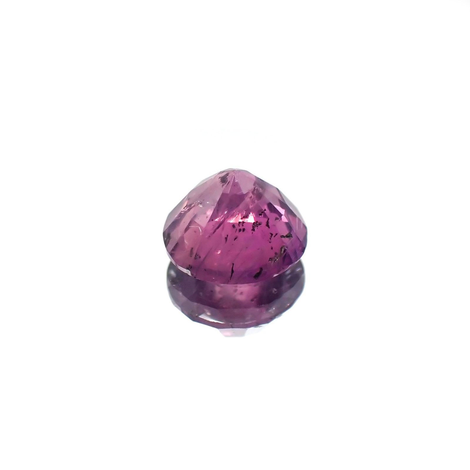 パープルサファイア(宝石名パープル・サファイア)パキスタン・カシミール地方産 1.166ct ソ付(彩珠)[231124085]6.3x6.3mm前後