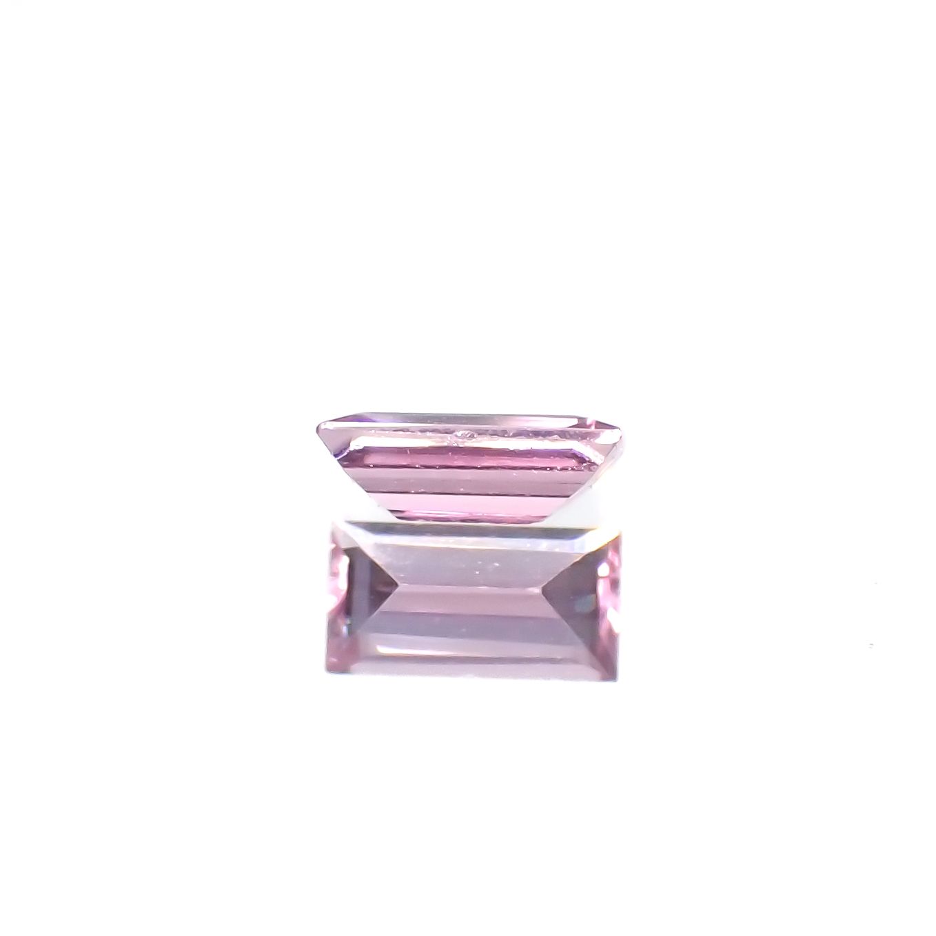 ピンクサファイア スリランカ産 0.13ct[240226308]3.8x2mm前後