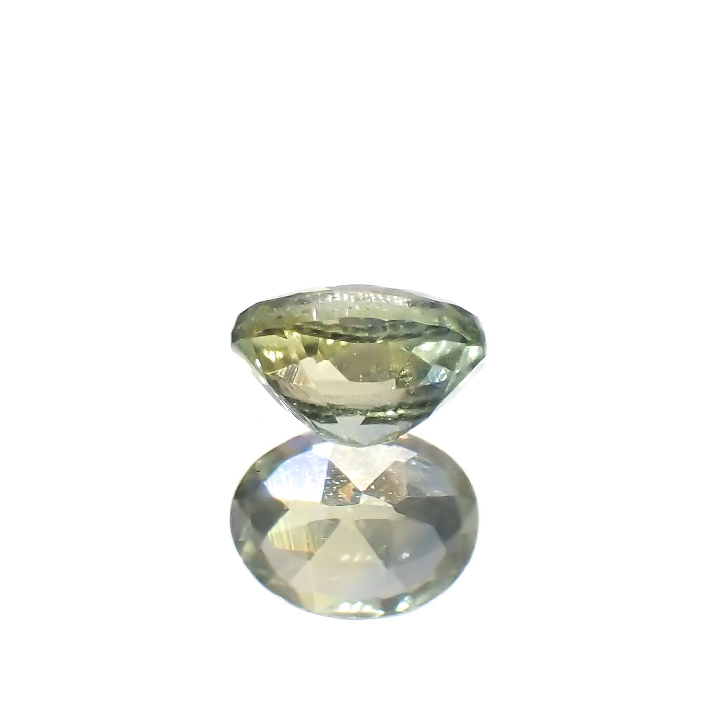 モンタナサファイア(宝石名サファイア)アメリカ・モンタナ州産 0.25ct 識別済[230622429]4x3.1mm前後