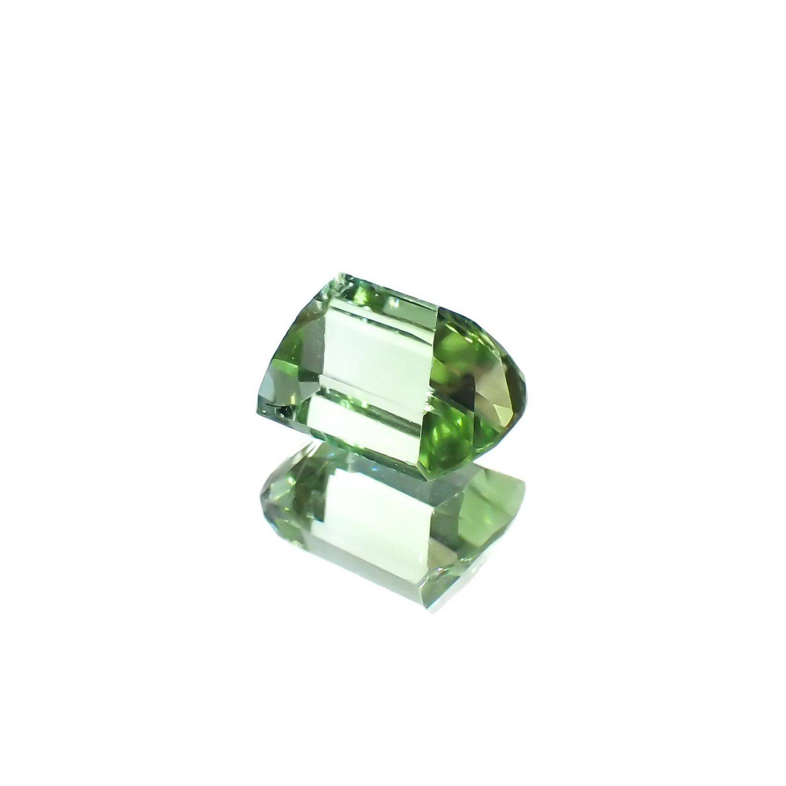 ミントトルマリン(宝石名トルマリン)アフガニスタン産 識別済 1.27ct / 6.7x4.9mm前後 [260320979]