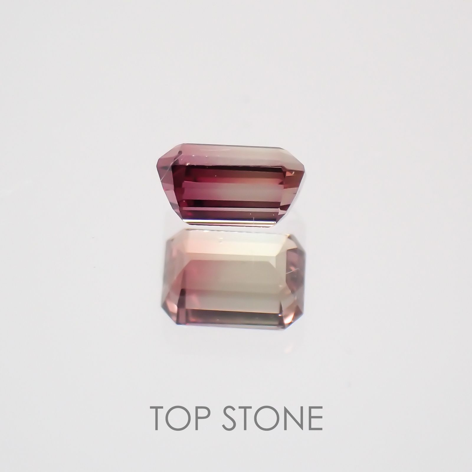 バイカラーサファイア(宝石名バイカラー・サファイア) タンザニア産 0.28ct 識別済[21069753]4×2.9mm前後
