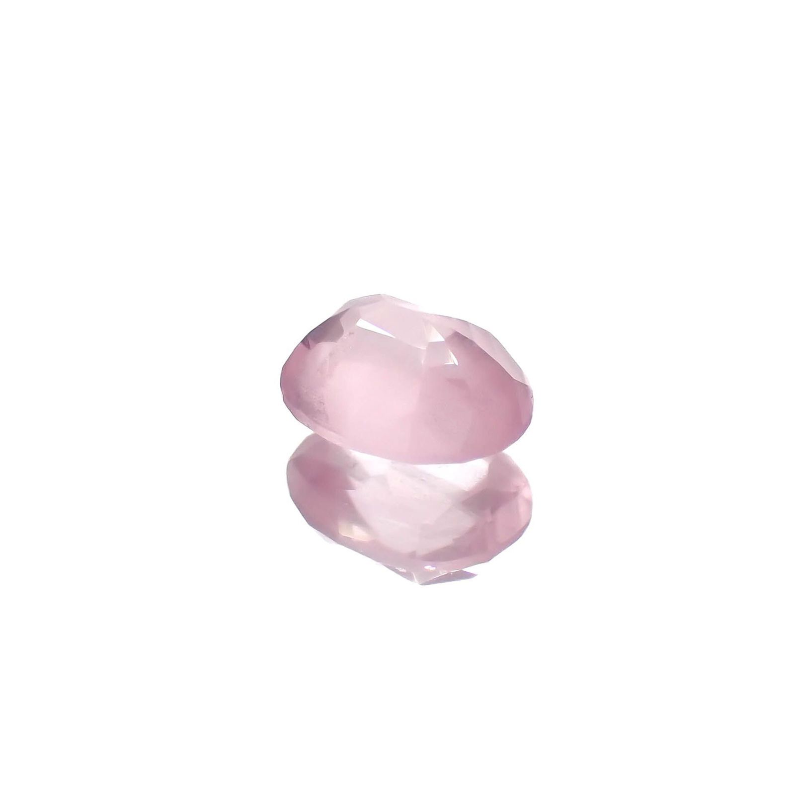 シルキーピンクスピネル(宝石名スピネル)タンザニア産 識別済 0.38ct / 4.9x3.8mm前後 [240219489]