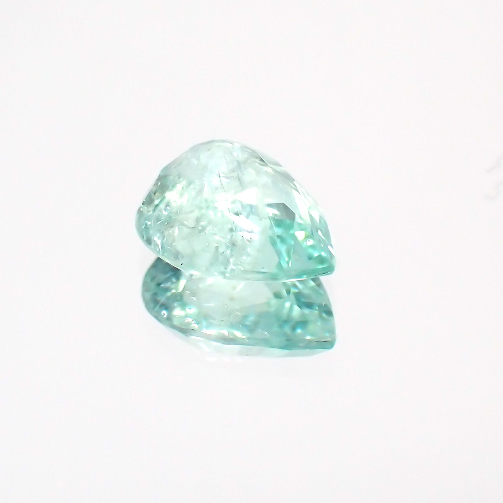 パライバトルマリン モザンビーク産 ルース 0.75ct[20127740]7×5.4mm前後