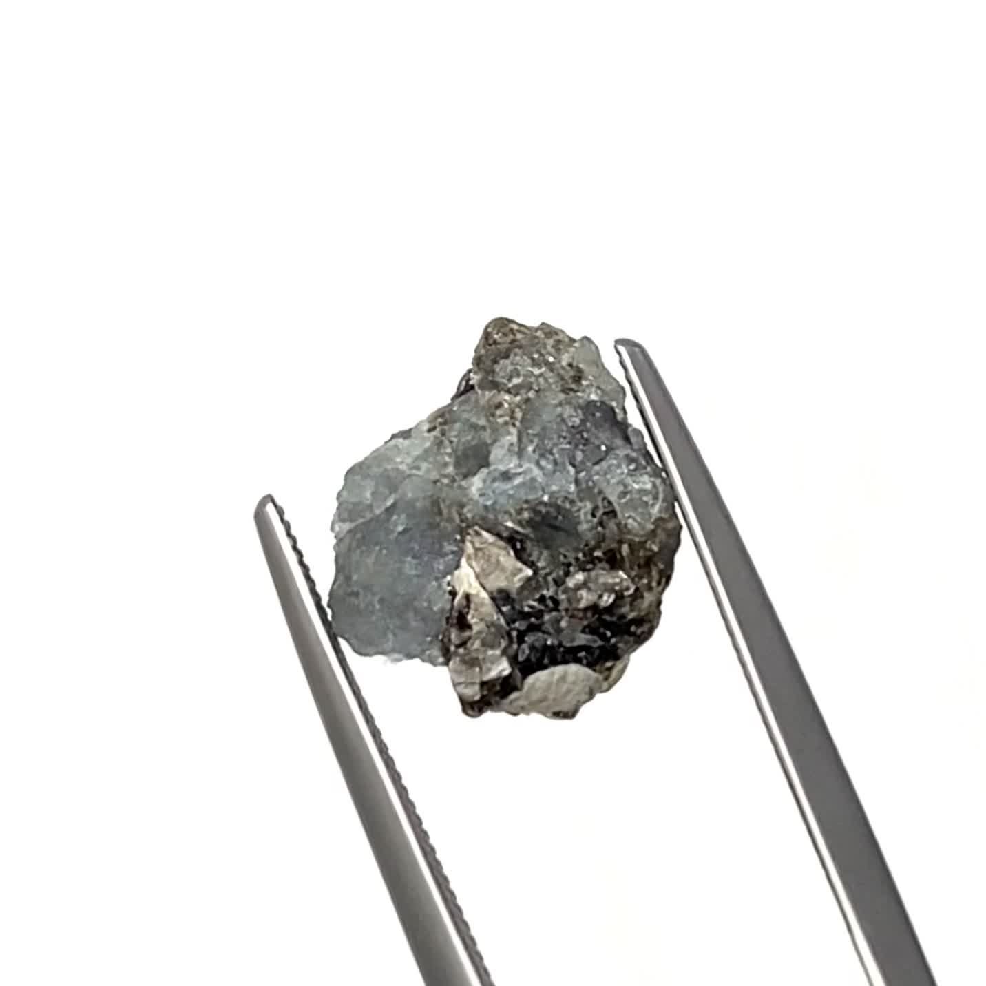 アレキサンドライト 原石 ロシア産 5.33ct[240427022]11.7x11mm