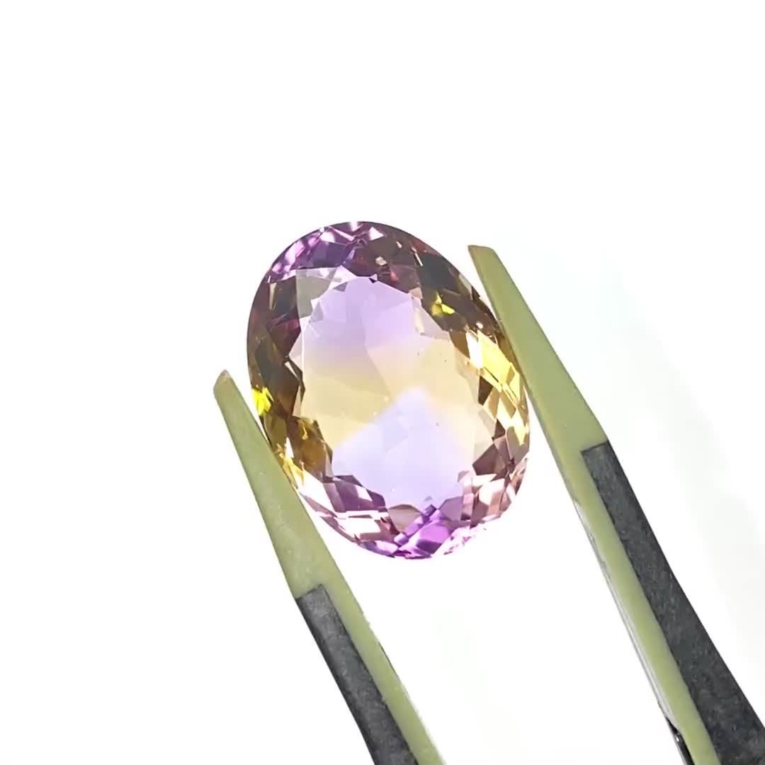 紫と黄色の美しい鉱物 結晶 紫と黄色の神秘「アメトリン」 その魅力と特徴を徹底解説！ | TOP