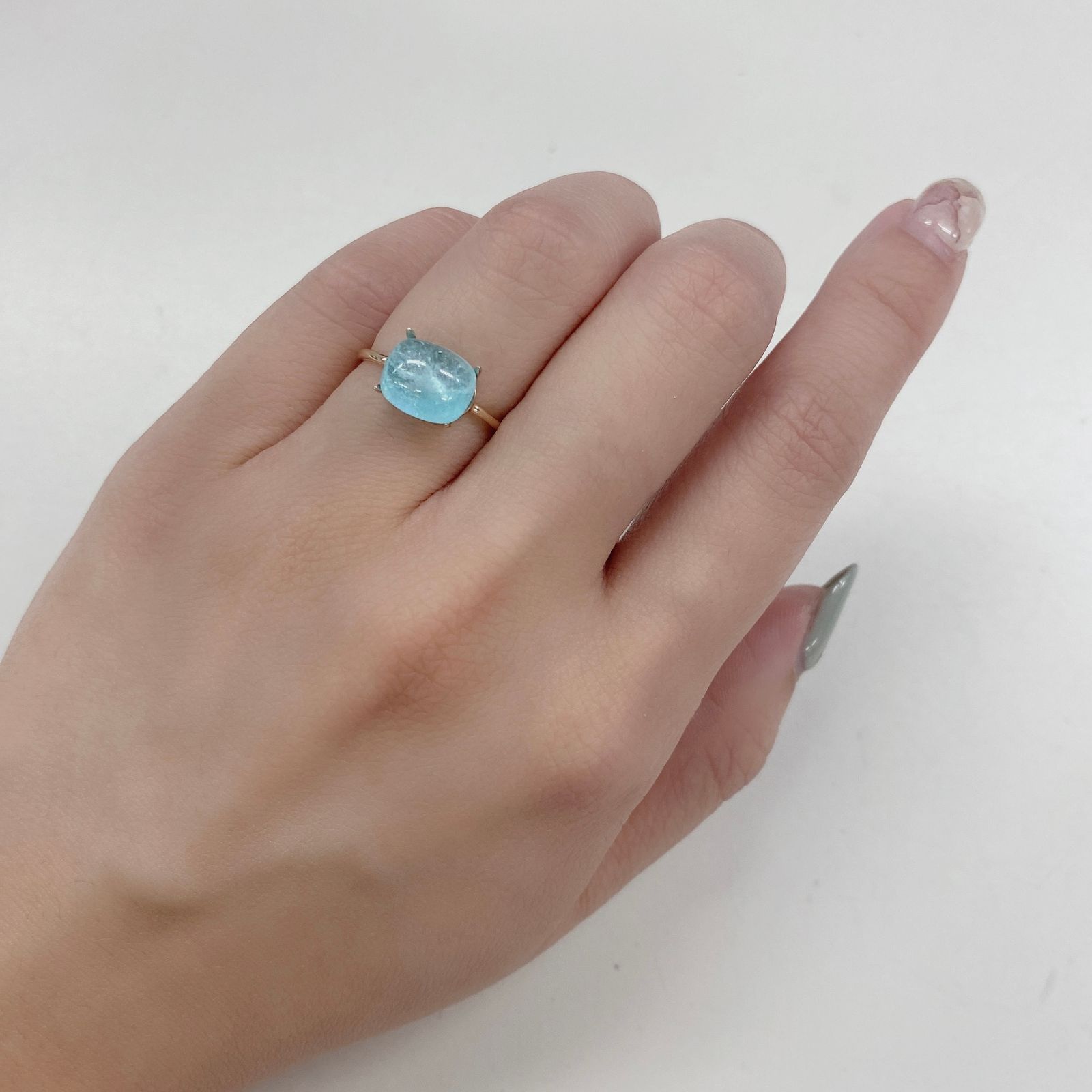 パライバトルマリン ブラジル・キントス鉱山産 2.74ct[210410360]9.3×7.9mm前後