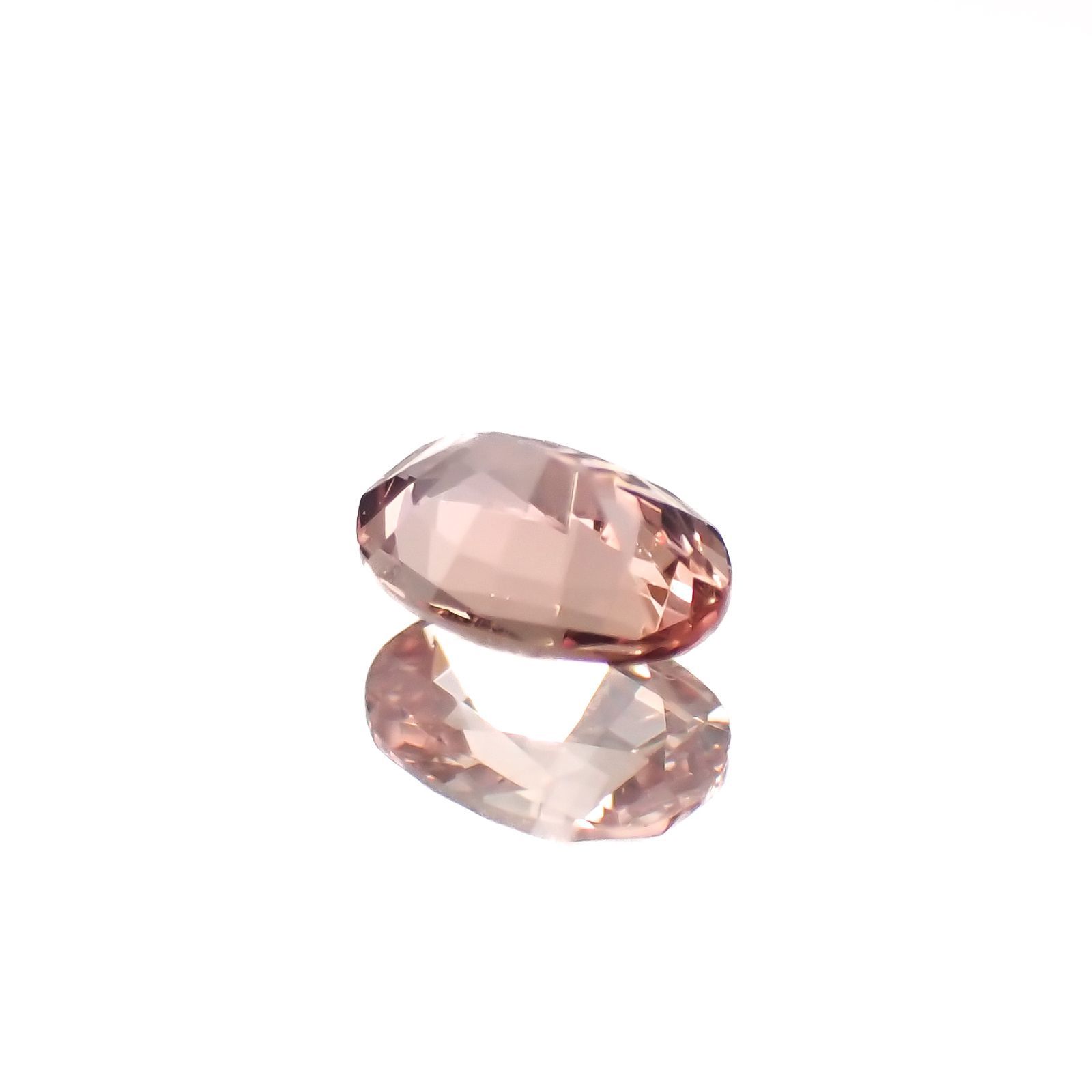 パパラチャサファイア(宝石名サファイア/別名パパラチャ・サファイア)スリランカ産 0.117ct ソ付(日独)[221219637]3.54x2.55mm前後