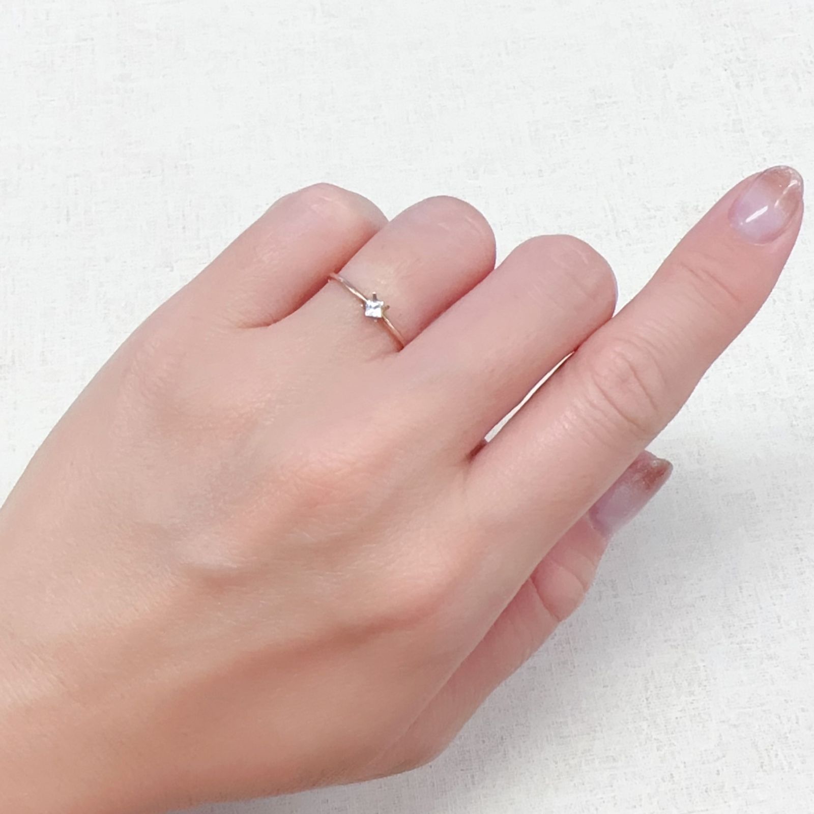 ◇プリンセスカット◇リューコガーネット ビルマ産 0.10ct[230923364]2.4x2.4mm前後