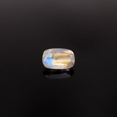 レインボームーンストーン インド・ビハール産 2.73ct / 11.2x7.2mm前後 [260431972]
