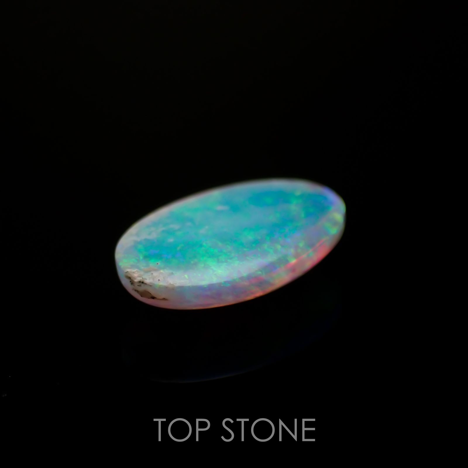 オパール(宝石名ホワイト・オパール) オーストラリア産 1.122ct ソ付(彩珠)[210711336]10.2×6.4mm前後