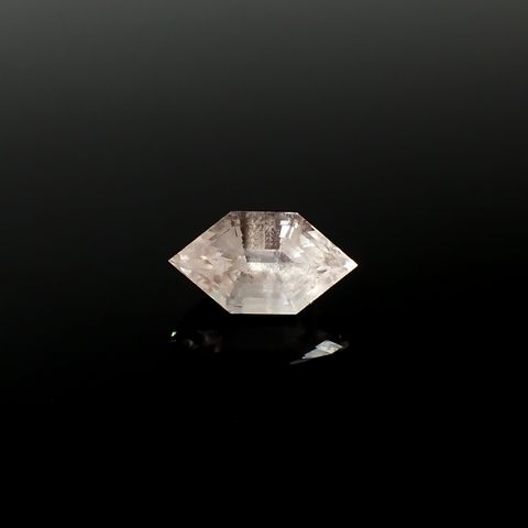◇カスタムカット◇ピンクエンジェルラダー マダガスカル産 3.77ct[240125427]14.1x7.6mm前後