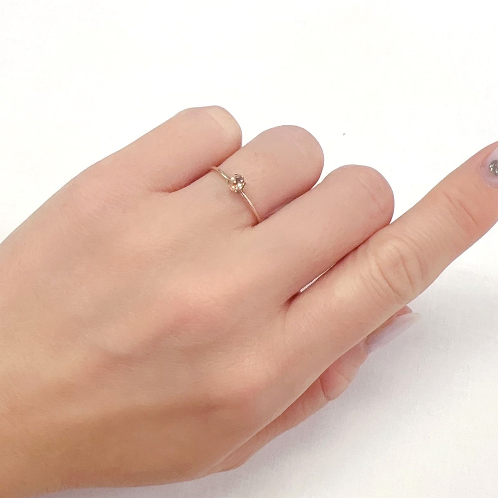 インペリアルトパーズ ブラジル産 0.19ct[231224863]4x3mm前後