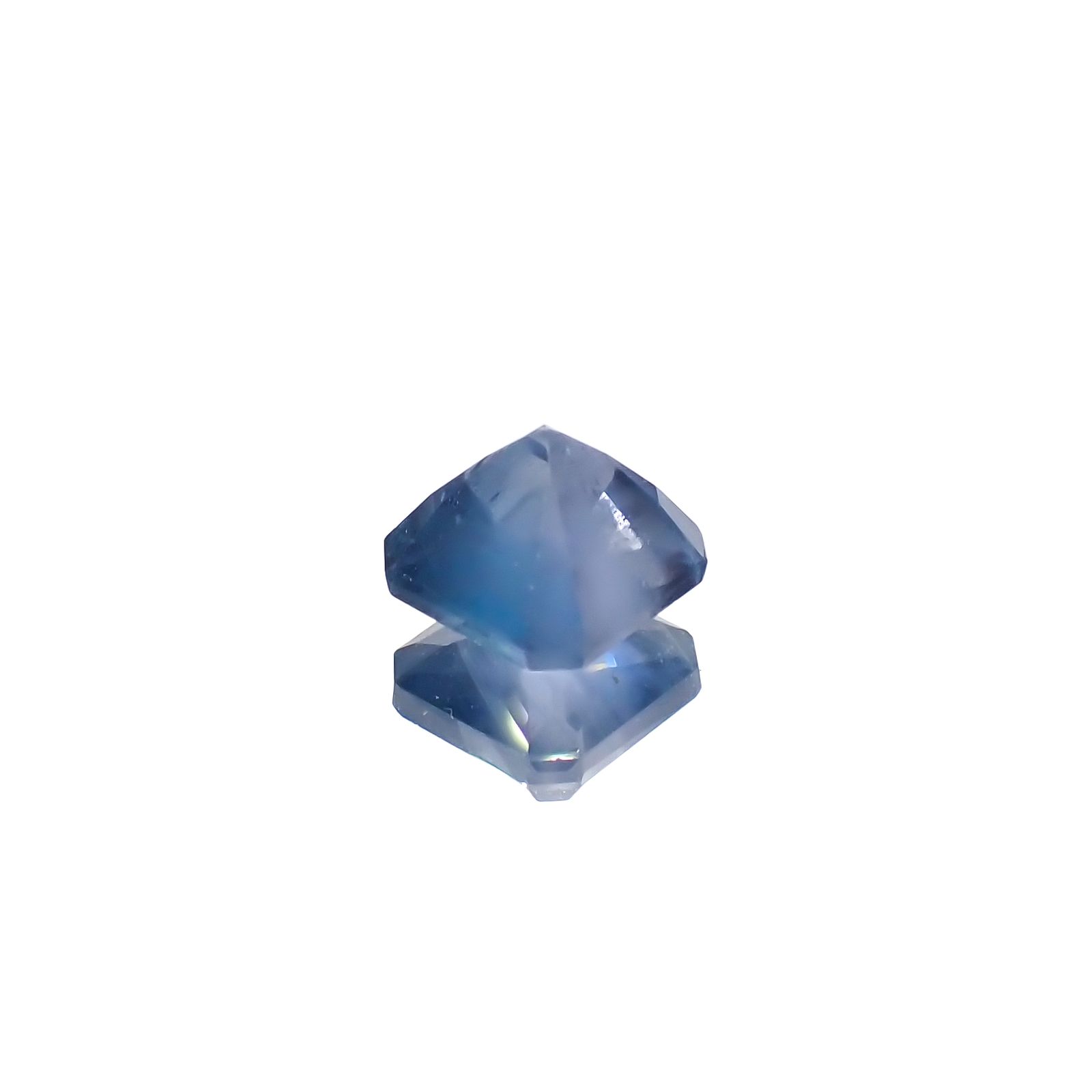 アパタイト フルオレッセンス ジンバブエ産 2.46ct[240527577]7.3x7.2mm前後