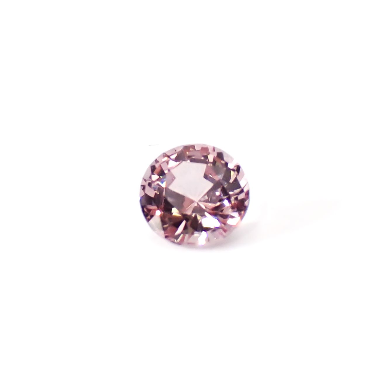 ドラゴンガーネット タンザニア産 0.60ct / 5x5mm前後 [260532242]
