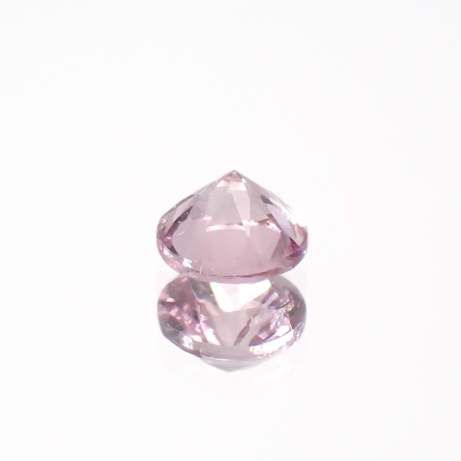 ドラゴンガーネット タンザニア産 0.35ct[230421449]4x4mm前後