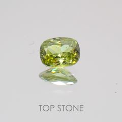 デマントイドガーネット(宝石名デマントイド・ガーネット) ナミビア産 0.18ct 識別済[21059884]3.9×2.9mm前後