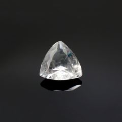 ユークレース(宝石名ユークレース)ブラジル産 0.817ct ソ付(彩珠)[230522043]6.4x6.7mm前後