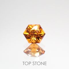 ◇ヘキサゴンカット◇ヘソナイトガーネット(宝石名ガーネット) スリランカ産 0.50ct 識別済[210812680]4.3×4.2mm前後