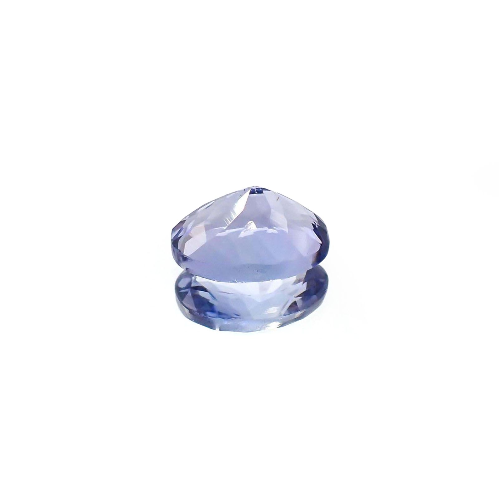タンザナイト(宝石名タンザナイト)タンザニア産 識別済 1.71ct / 8.4x6.4mm前後 [230723003]