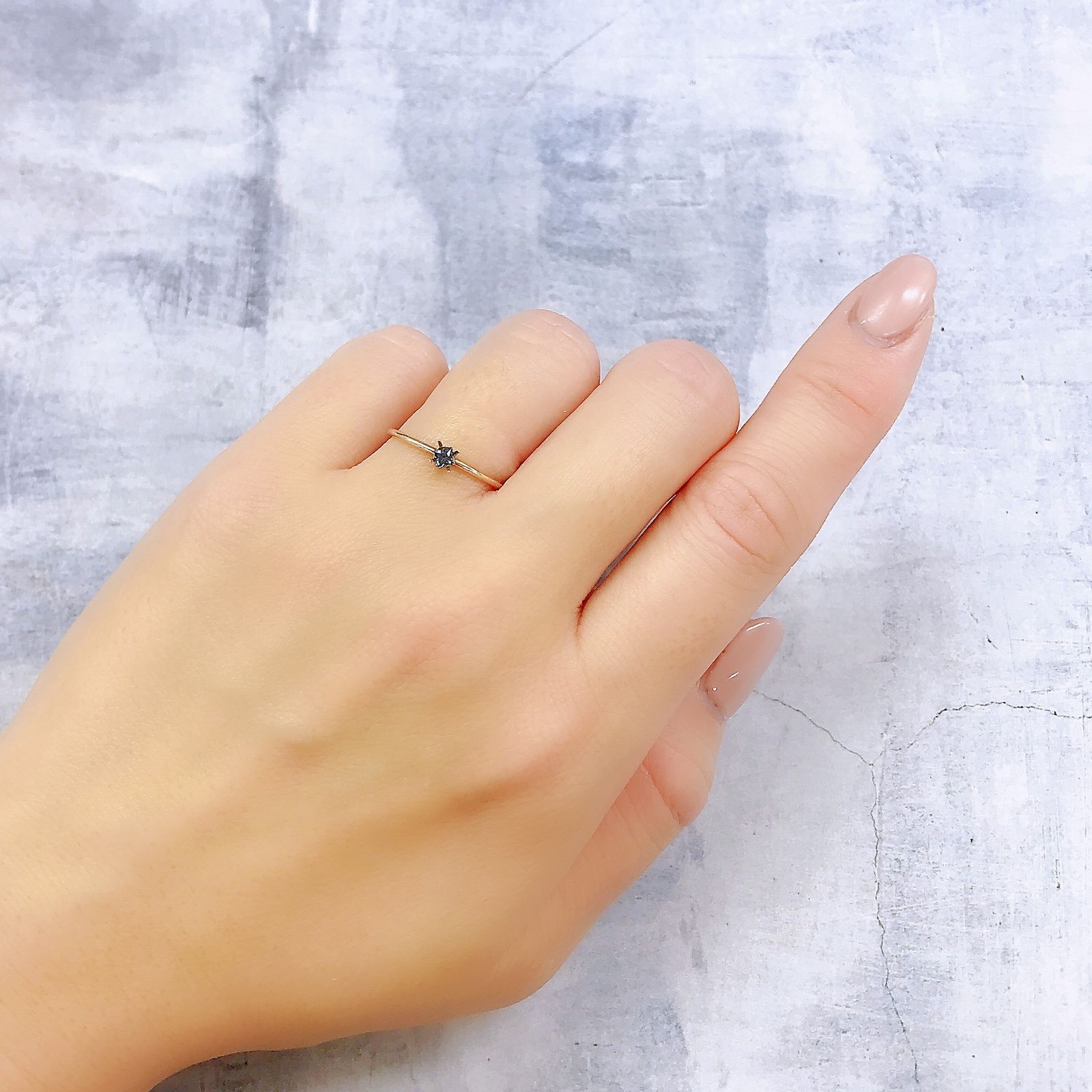 ◇プリンセスカット◇カラーチェンジガーネット アレキタイプ(宝石名ガーネット)マダガスカル・ベキリー産 0.10ct 識別済[221219412]2.4x2.4mm前後