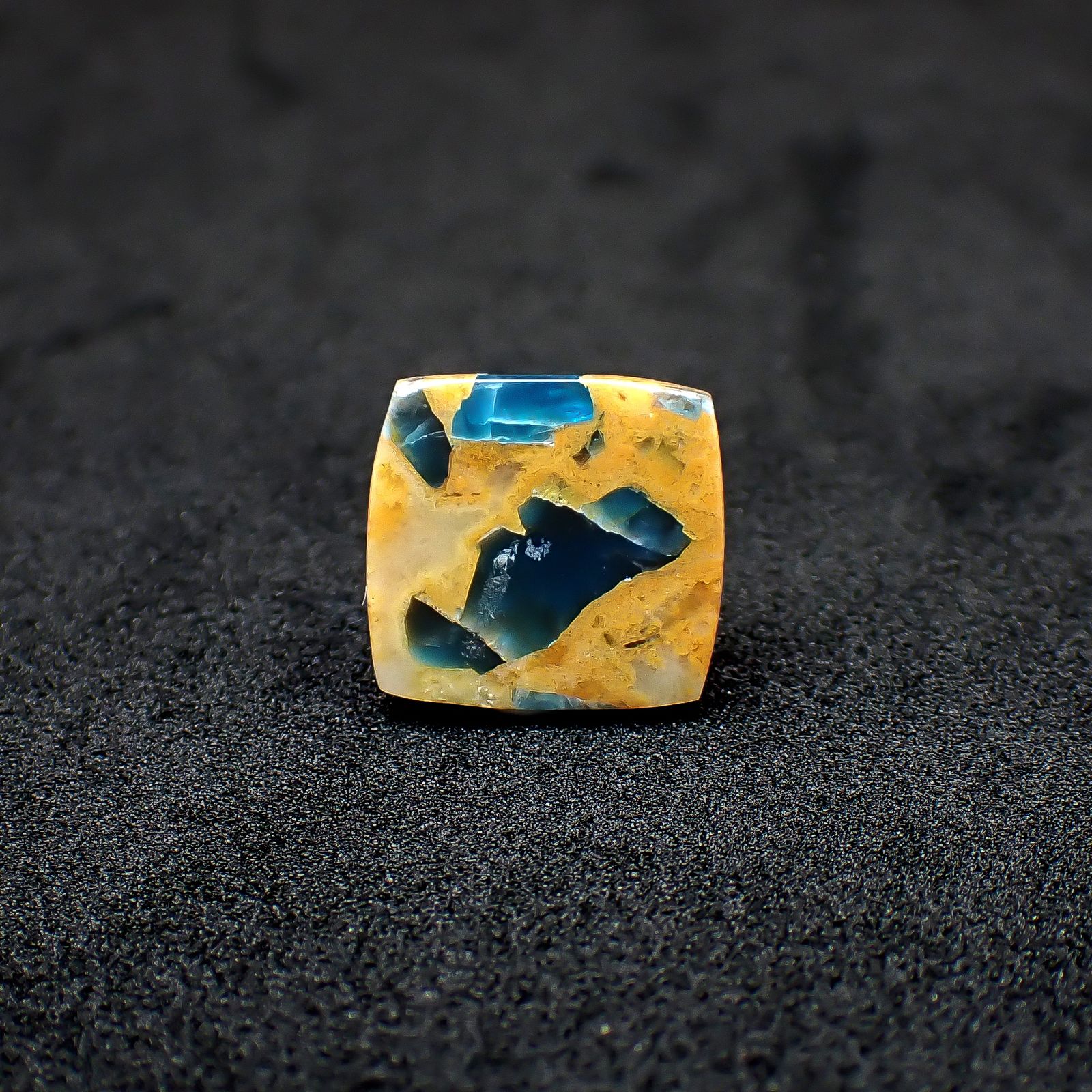 アパタイトインジャスパー ブラジル産 7.60ct / 13.9x13mm前後 [260933002]