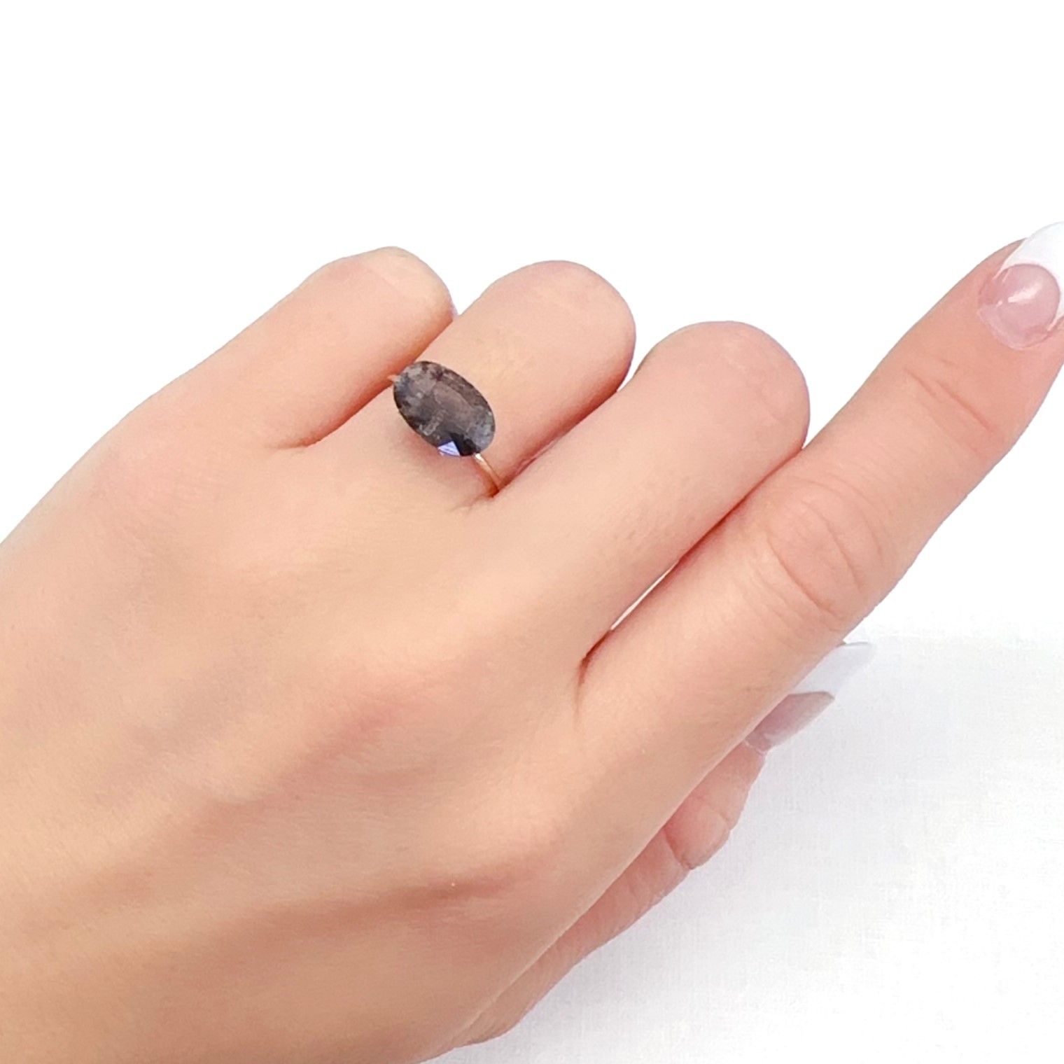 モスアクアマリン ブラジル産 2.20ct[231224702]11.1x7.1mm前後