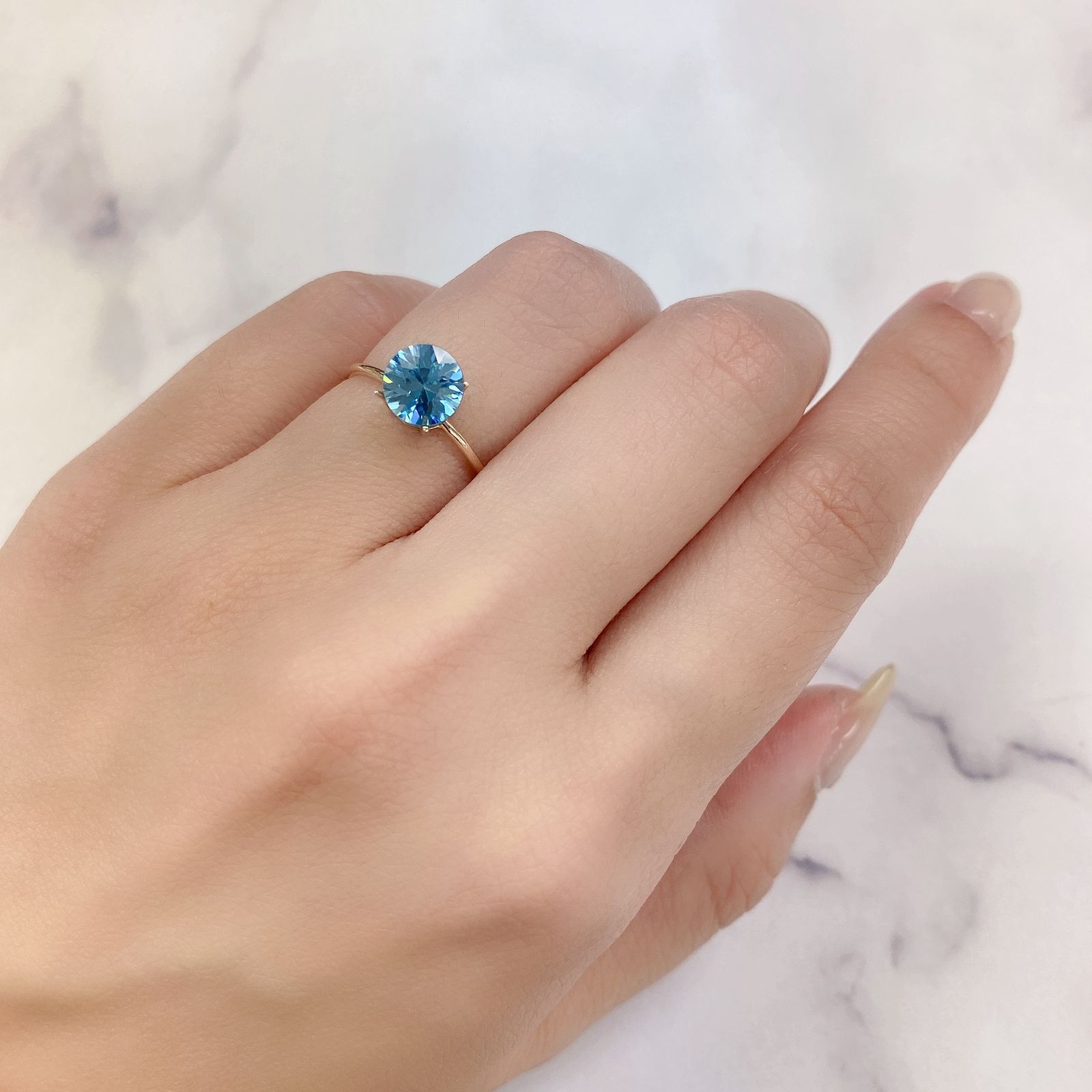 ブルージルコン(宝石名ジルコン) カンボジア産 1.89ct 識別済[20063292]7×7mm前後