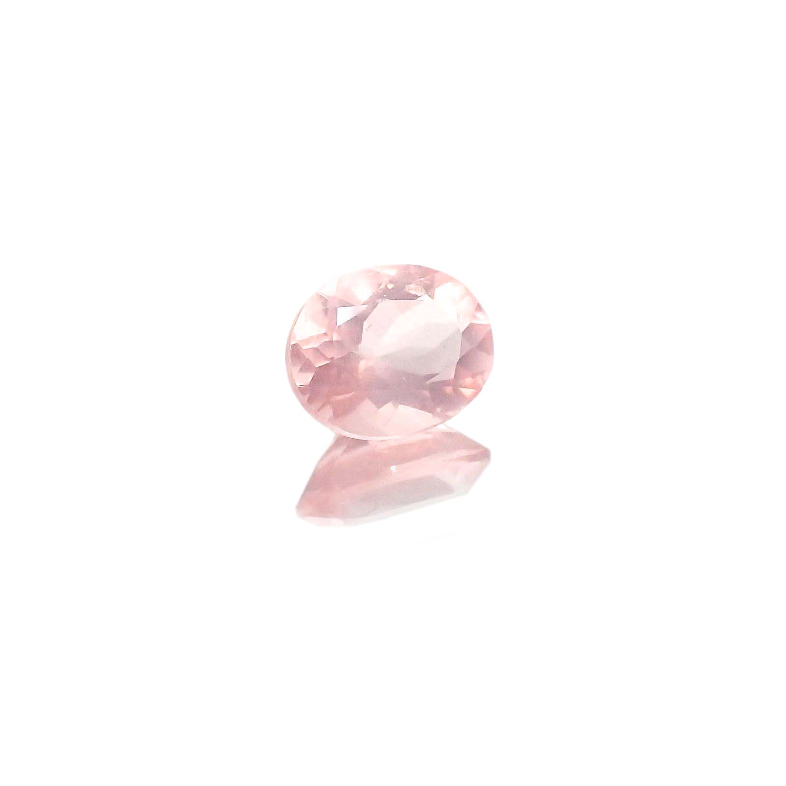 ディープローズクォーツ(宝石名ローズ・クォーツ)モザンビーク産 0.70ct 識別済[230722935]6.7x5.4mm前後