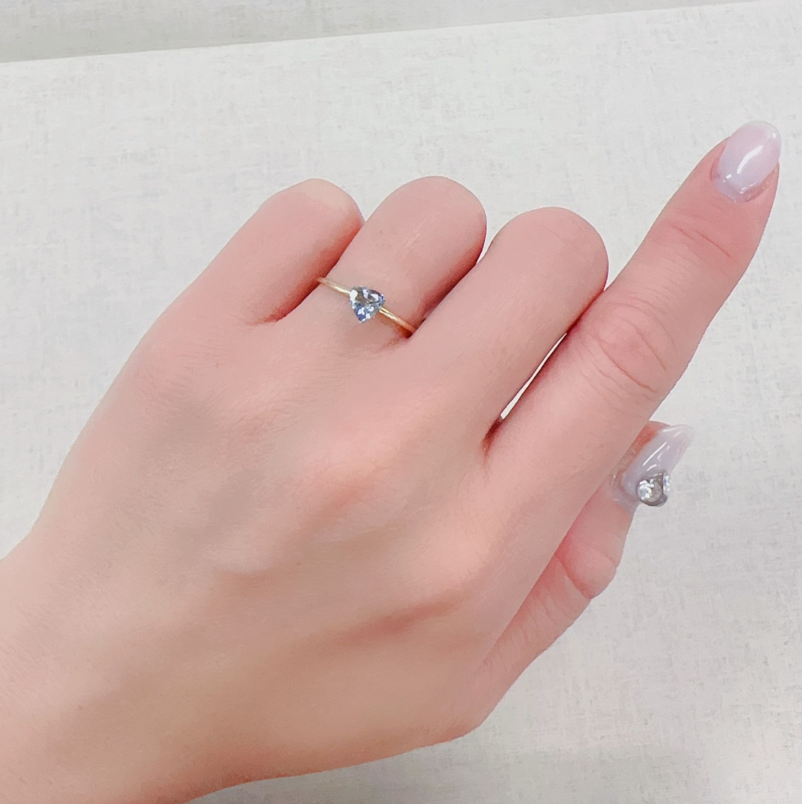 バイカラータンザナイト(宝石名ゾイサイト)タンザニア産 0.50ct 識別済[230421797]5.1x5.2mm前後
