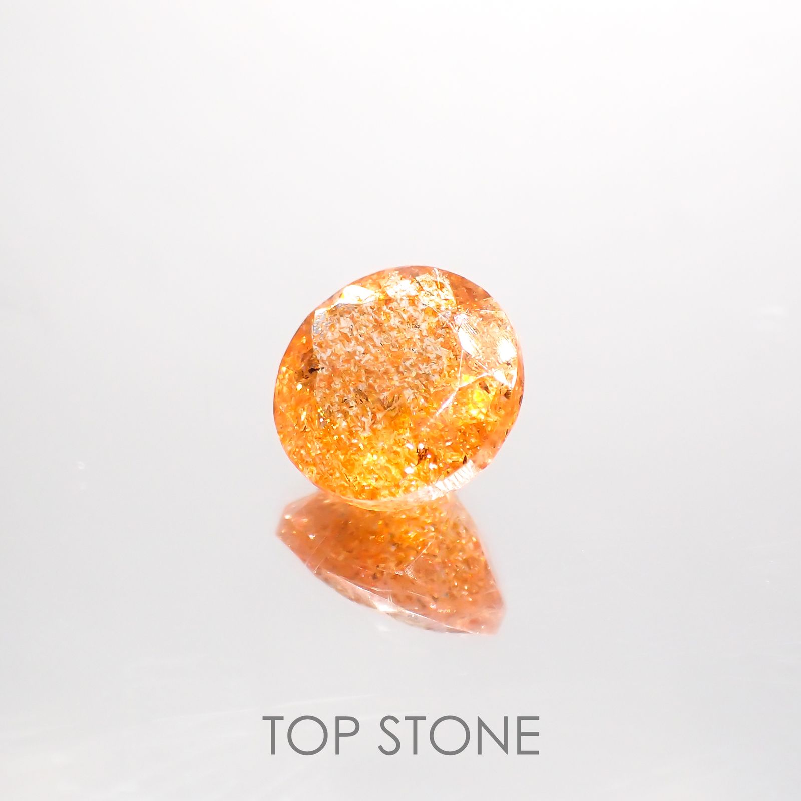イリュージョンサンストーン インド産 1.91ct[220114207]8.1x8.1mm前後