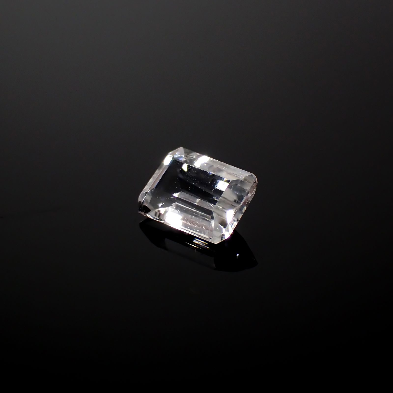 フェナカイト ブラジル産 1.05ct[240226275]7.3x5.3mm前後