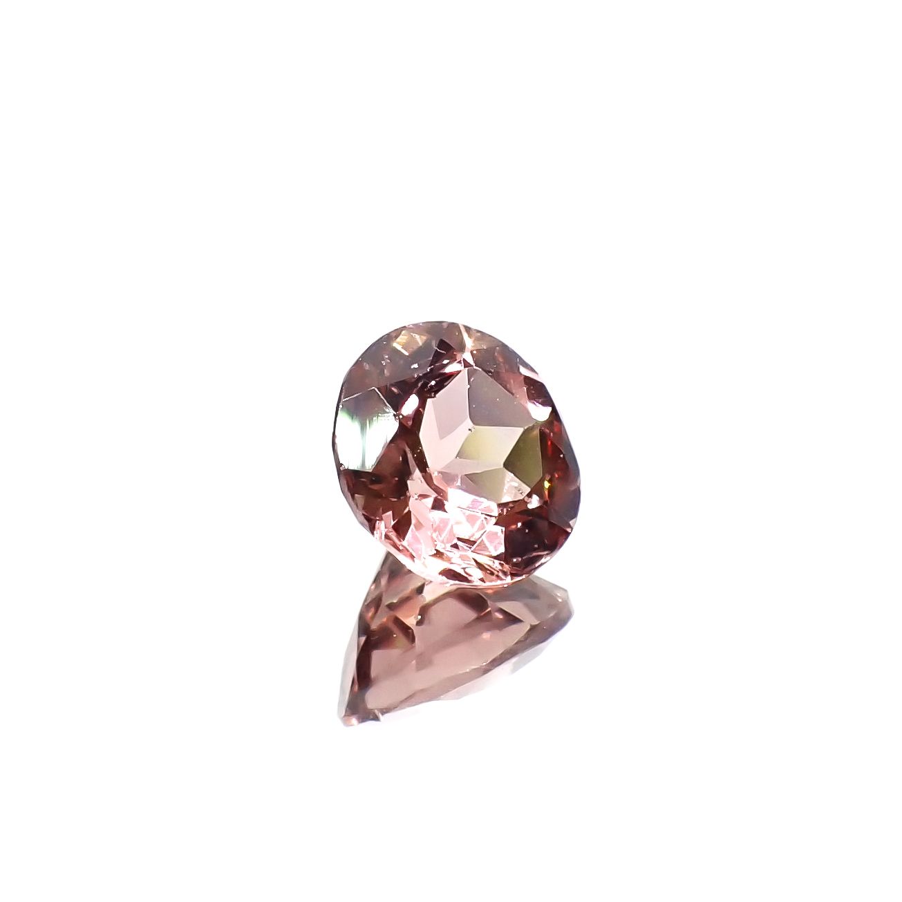 カラーシフトマラヤガーネット タンザニア産 1.54ct[231124347]7x6.8mm前後