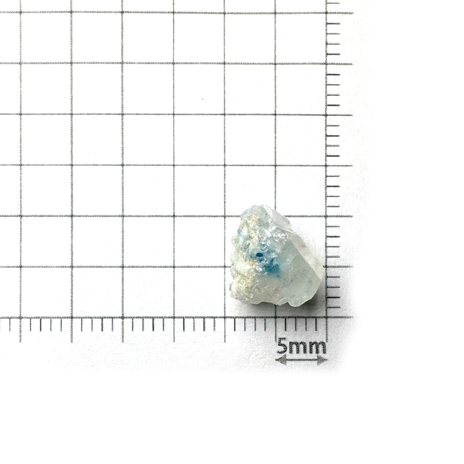 ユークレース 原石 ブラジル産 4.07ct[231023592]10x8.9mm前後