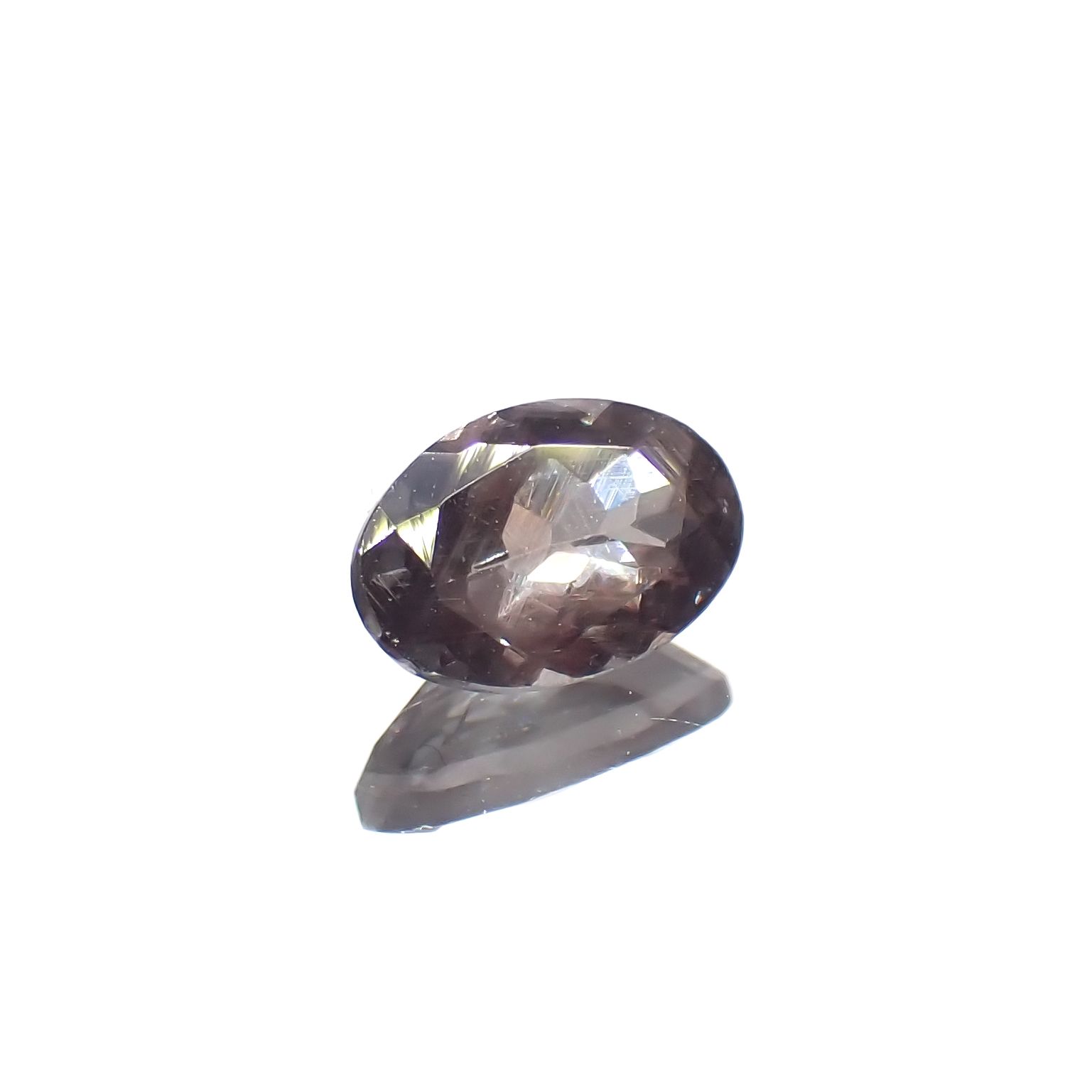 ベキリーブルーガーネット（カラーチェンジガーネット アレキタイプ） マダガスカル・ベキリー産 0.44ct[240223002]5.8x3.9mm前後
