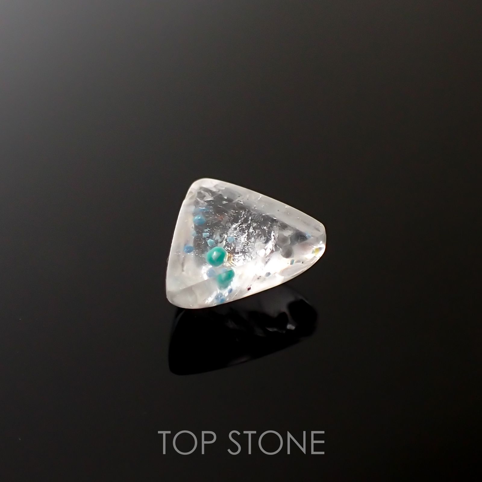 パライバクォーツ ブラジル産 1.89ct[220115025]7.5x9.3mm前後