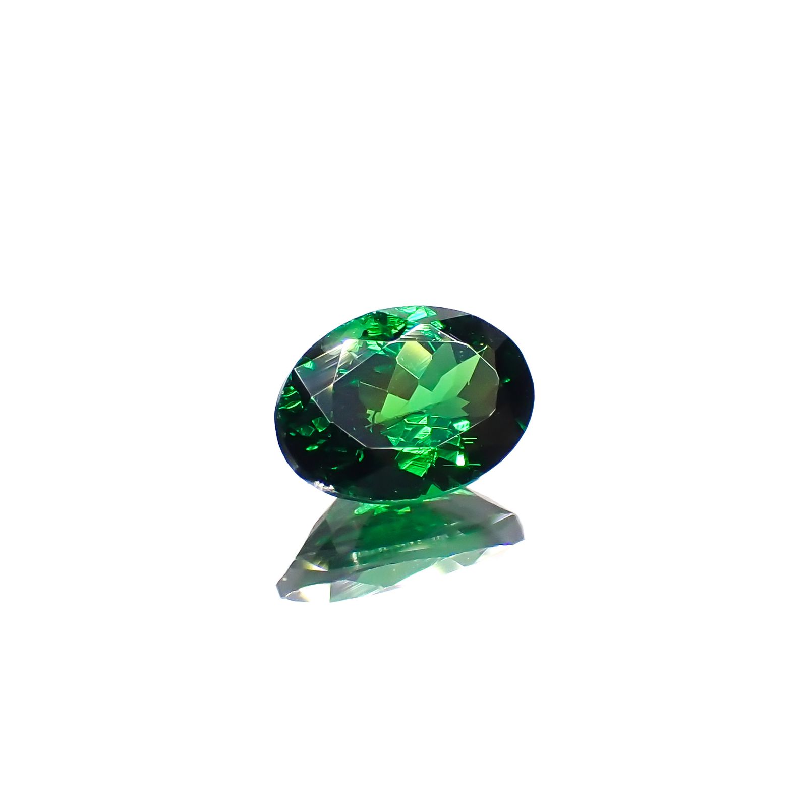 ツァボライト(宝石名グリーン グロッシュラー・ガーネット)タンザニア産 0.799ct ソ付(彩珠)[231224570]6.7x4.8mm前後