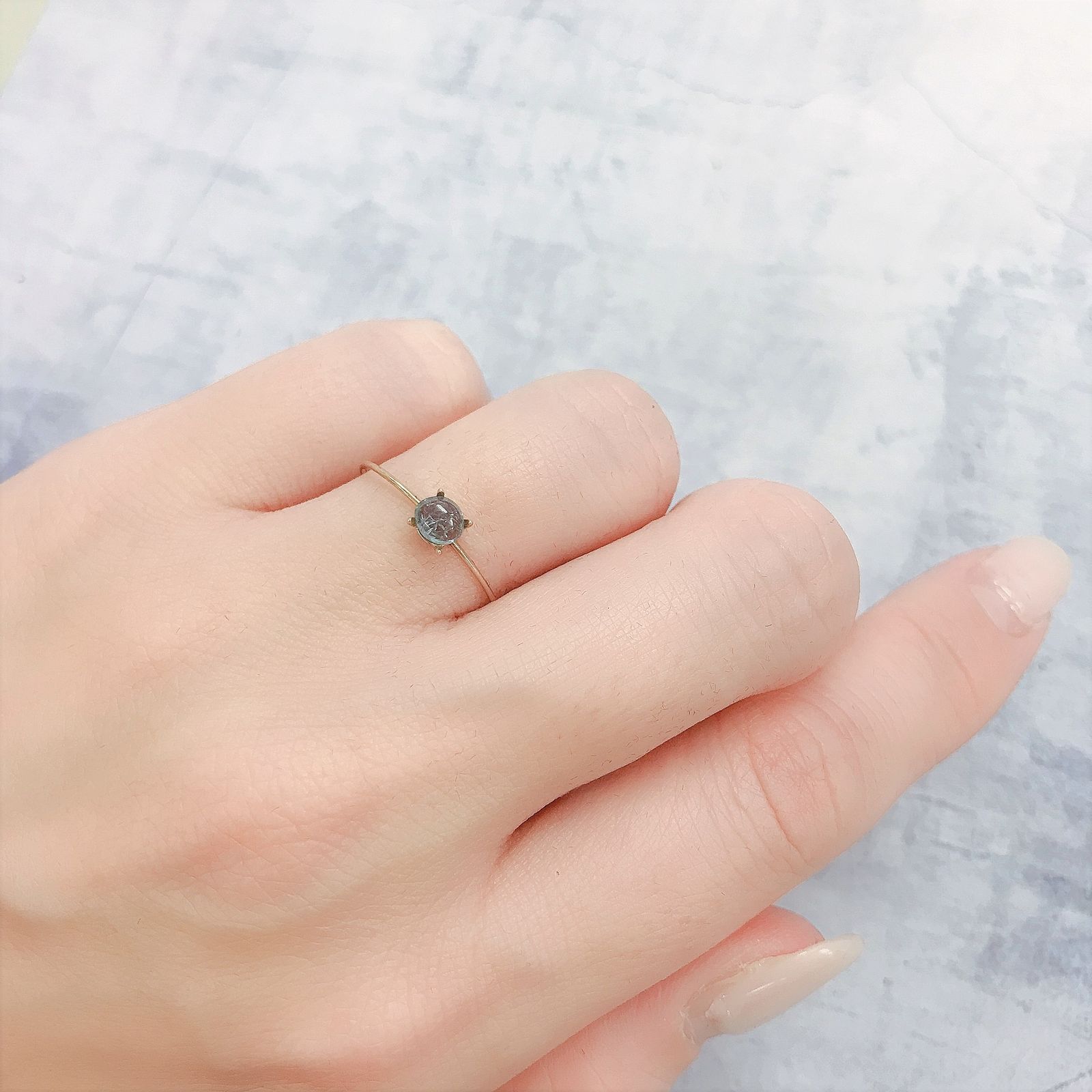 ブルーコーネルピン(宝石名コーネルピン)タンザニア産 0.30ct 識別済[220616289]4.4x3.7mm前後