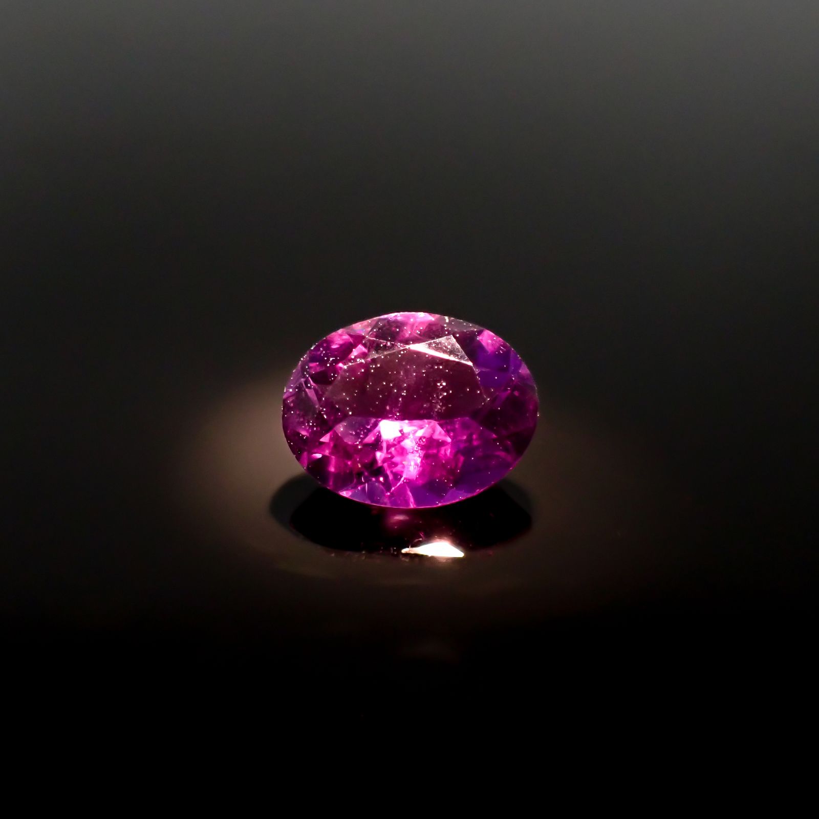 カラーシフトアメジスト ブラジル/ウルグアイ産 1.52ct[240929004]8.9x6.9mm前後