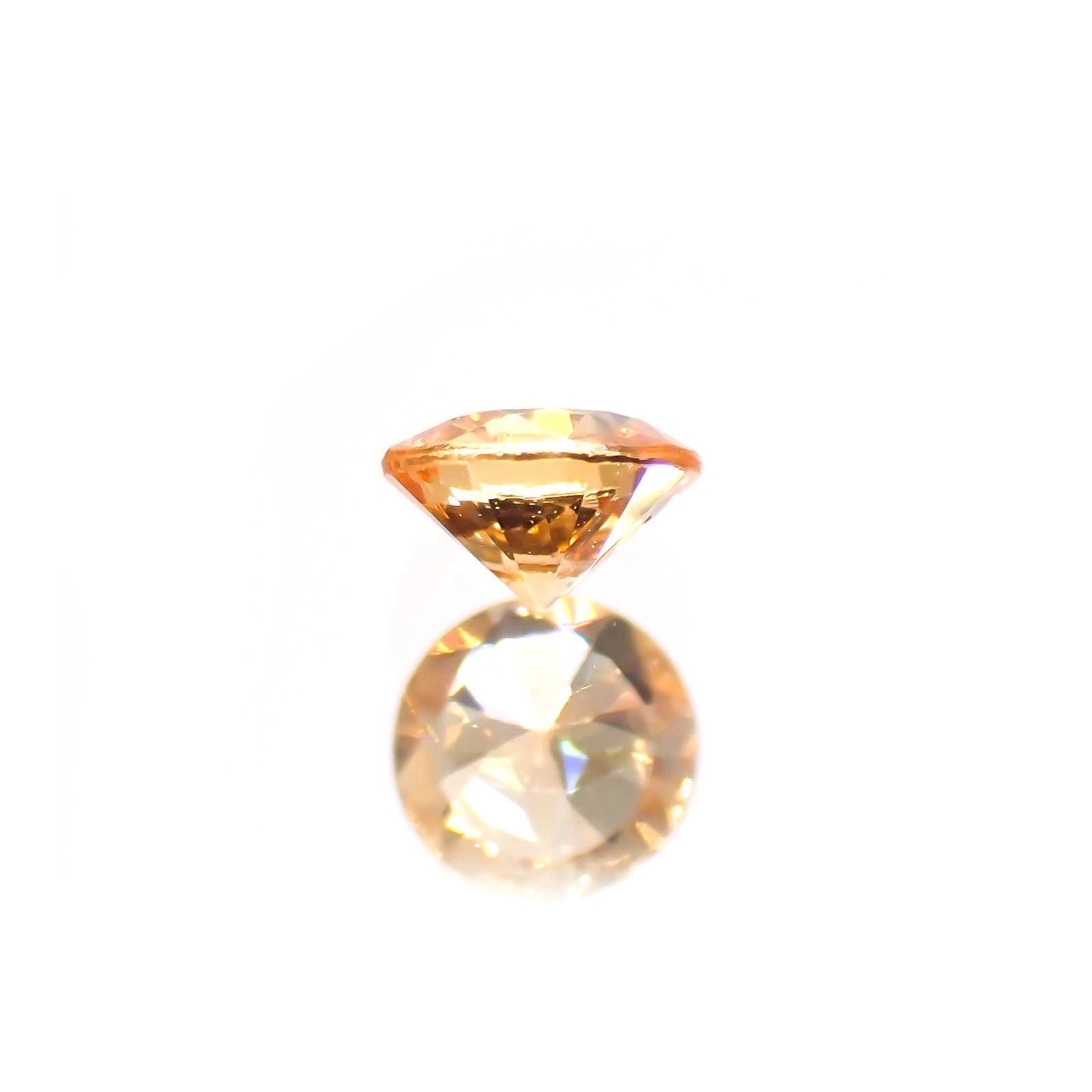 スペサルティンガーネット ケニア産 0.22ct[220114178]3.5x3.5mm前後