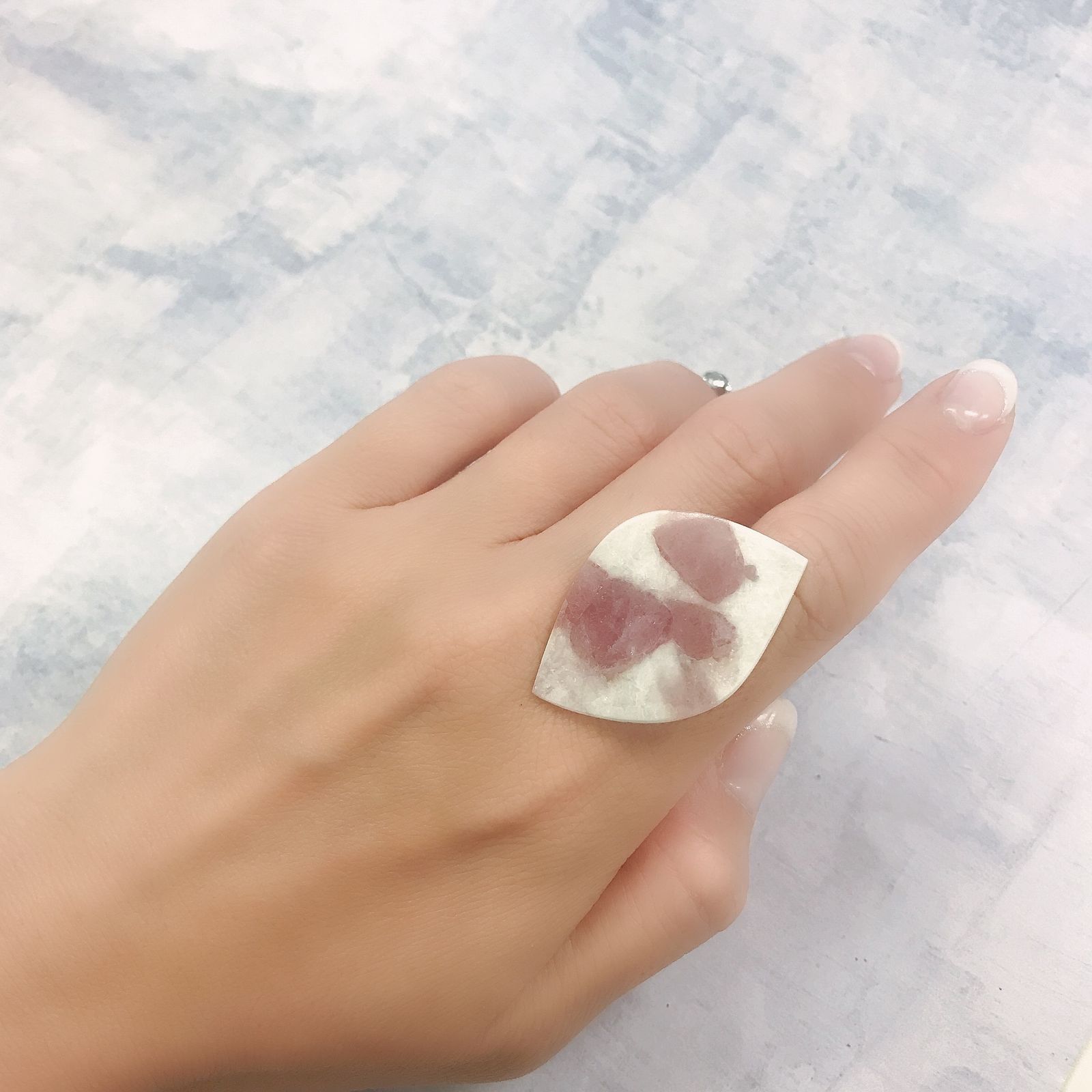 マトリックストルマリン(トルマリンインフェルドスパー) ブラジル産 23.08ct[220716875]37.2x25.9mm前後