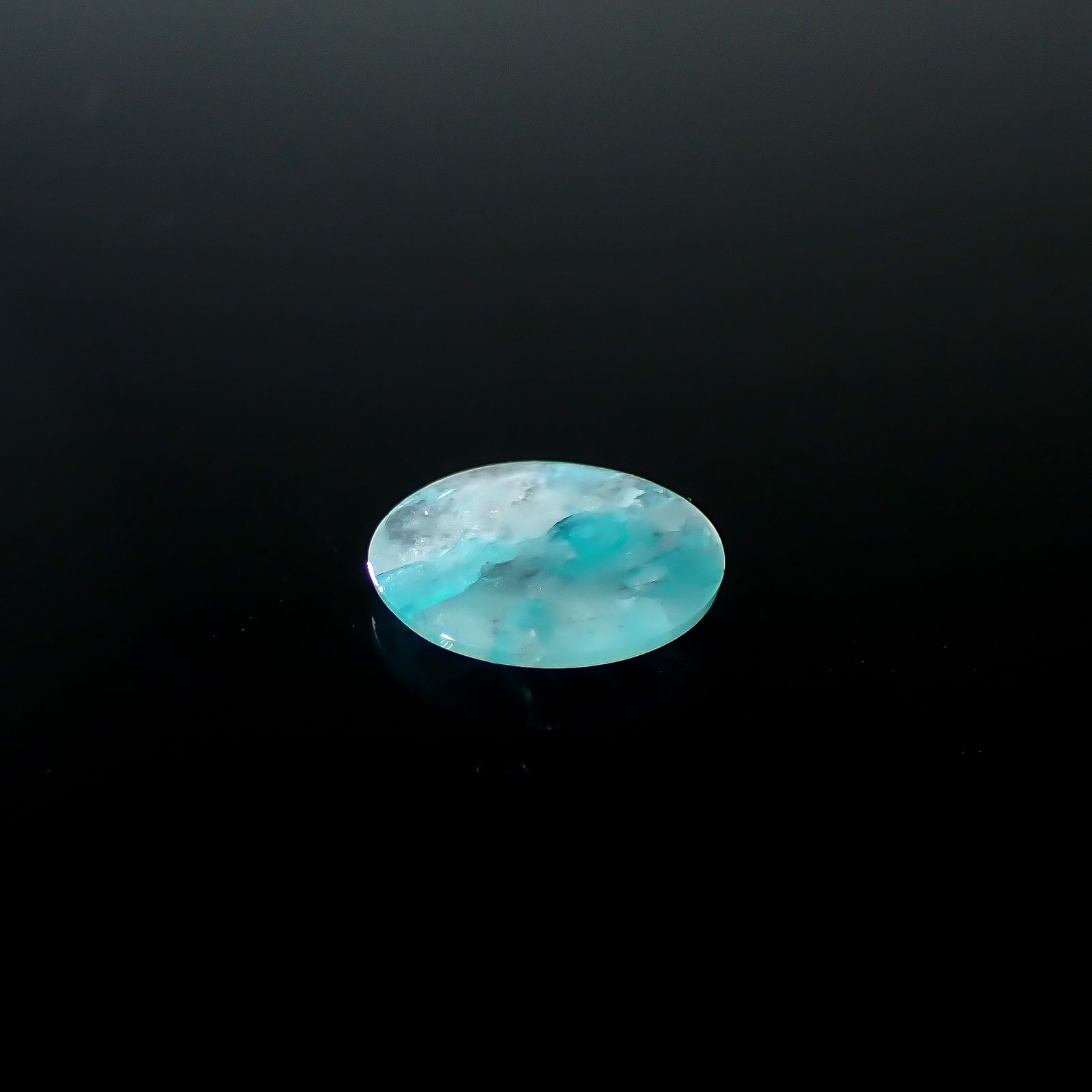 ◇リバーシブル◇パライバトルマリンインクォーツ ブラジル産 3.83ct / 14x14mm前後 [251031350]