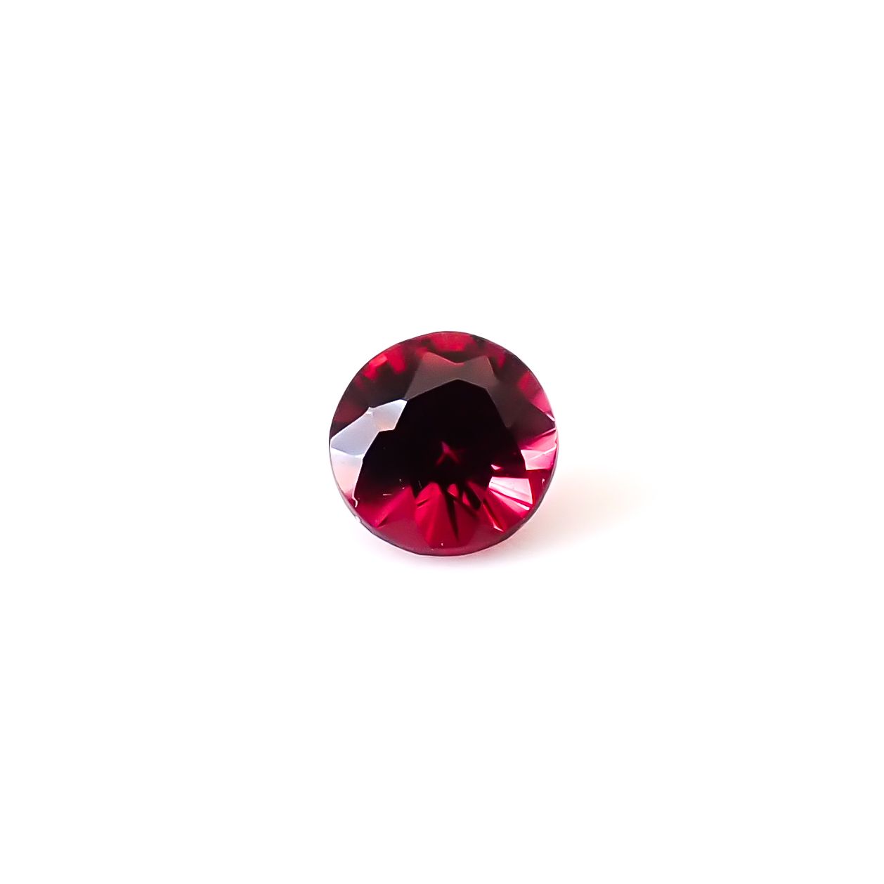 レッドスピネル(宝石名レッド・スピネル)タンザニア産 識別済 0.18ct / 3.4x3.4mm前後 [260732564]