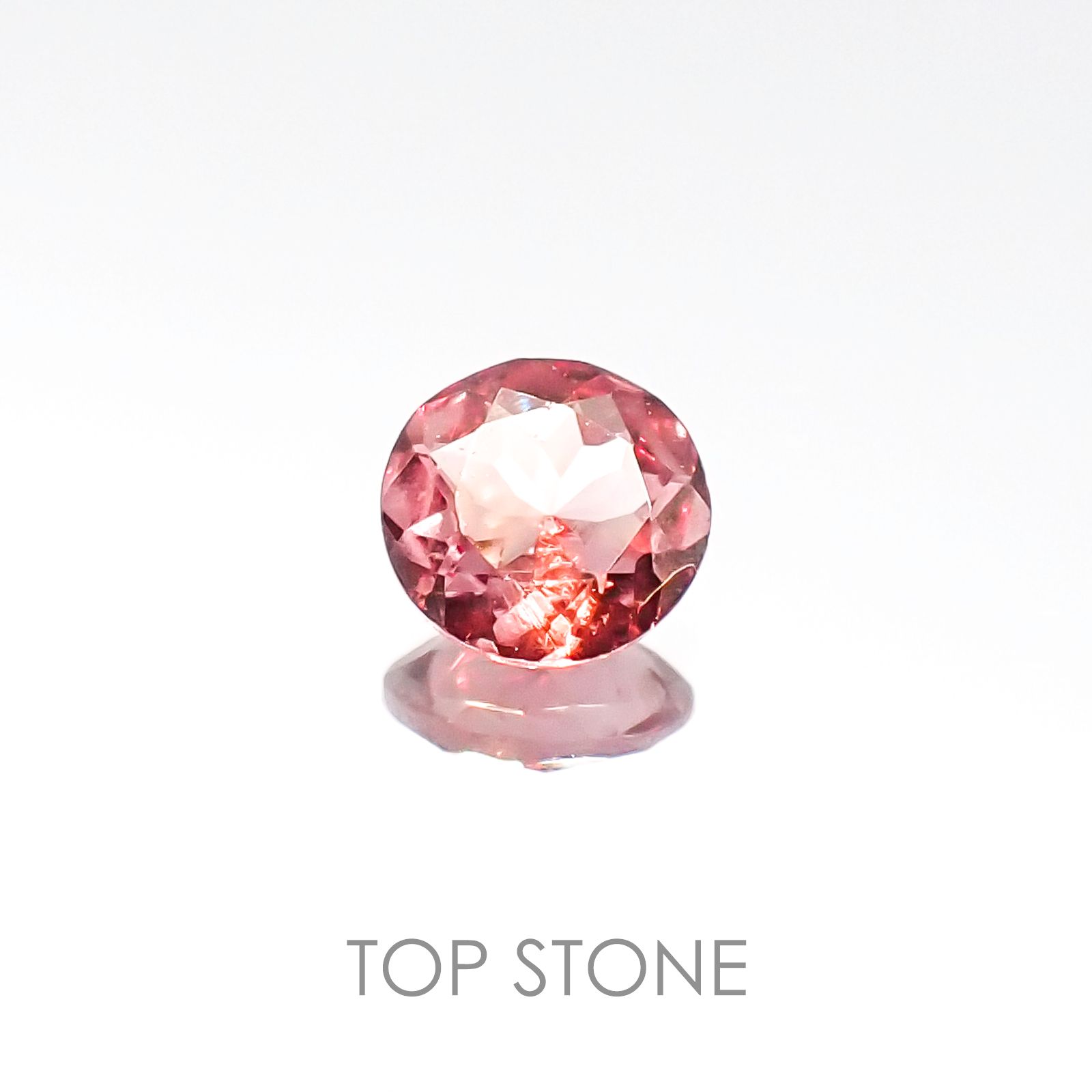 カラーチェンジマラヤガーネット タンザニア産 ルース 0.45ct[20096100]5×4.9mm前後