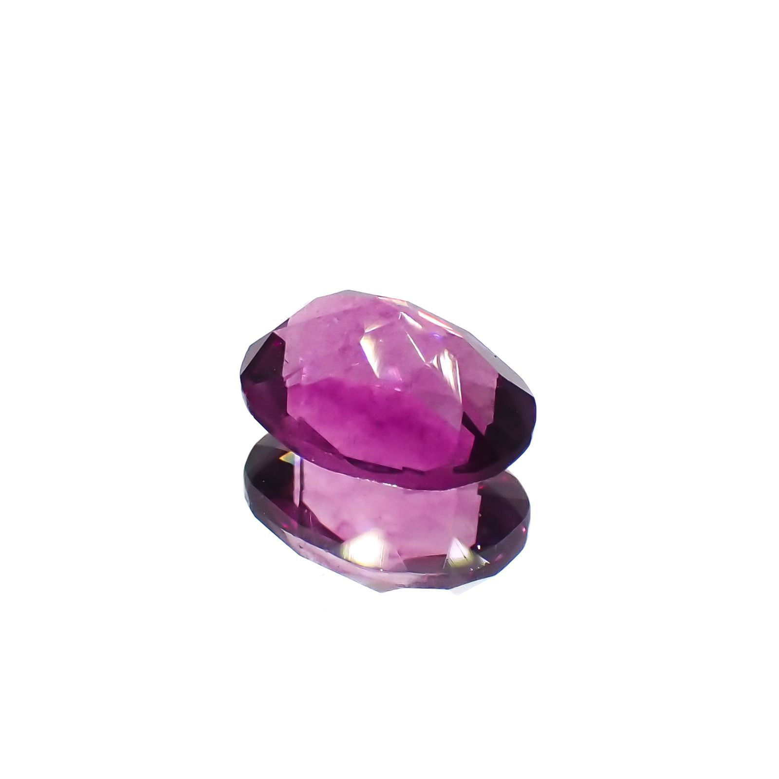 ピンクパープルフローライト 中国産 1.44ct[221018444]8.2x6.2mm前後